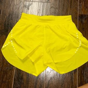 Lululemon short